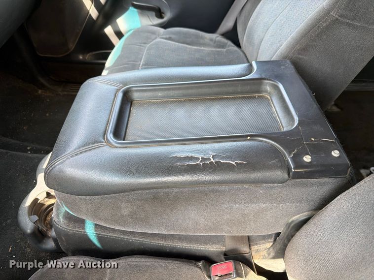 image for item FP3045 2002 Chevrolet Silverado 1500 Crew Cab pickup truck