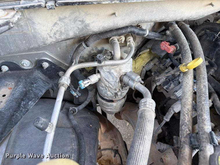 image for item FP3045 2002 Chevrolet Silverado 1500 Crew Cab pickup truck