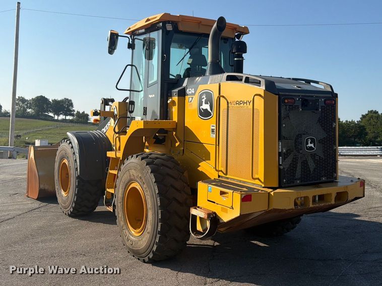 image for item FP4052 2021 John Deere 624P wheel loader