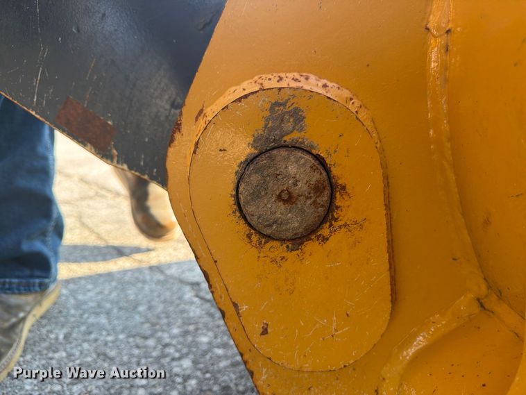 image for item FP4052 2021 John Deere 624P wheel loader
