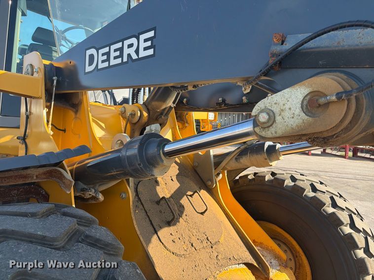 image for item FP4052 2021 John Deere 624P wheel loader