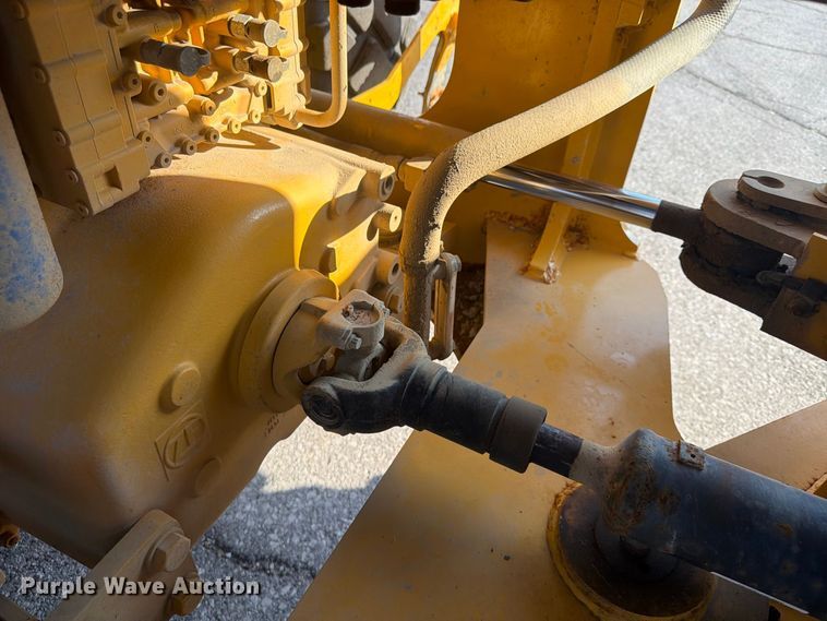image for item FP4052 2021 John Deere 624P wheel loader