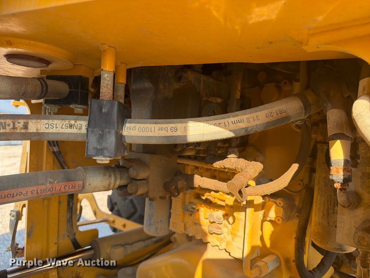 image for item FP4052 2021 John Deere 624P wheel loader