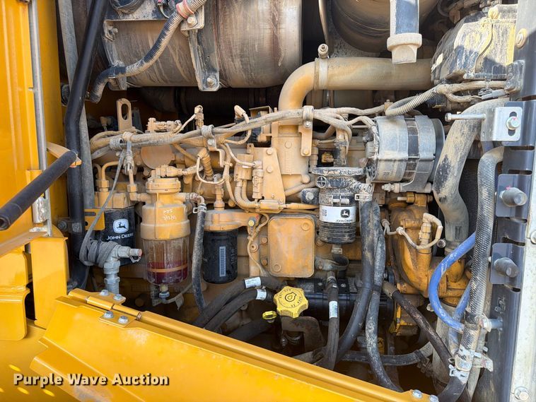 image for item FP4052 2021 John Deere 624P wheel loader