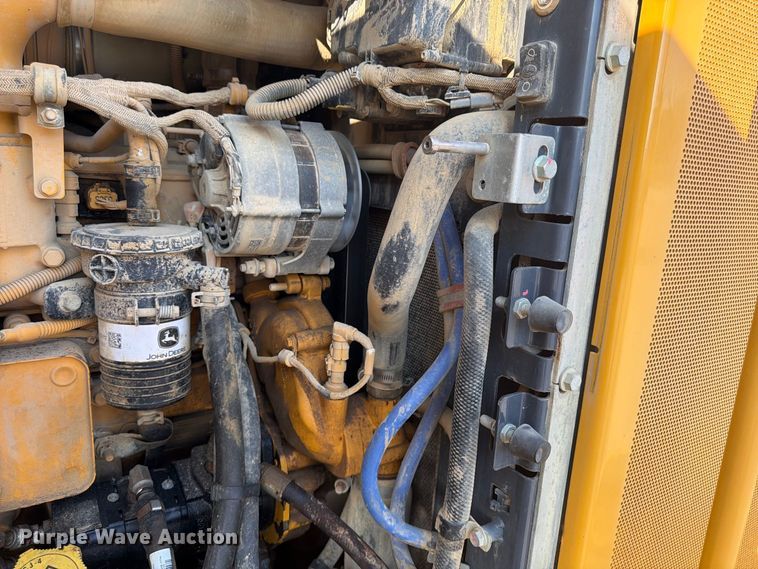 image for item FP4052 2021 John Deere 624P wheel loader