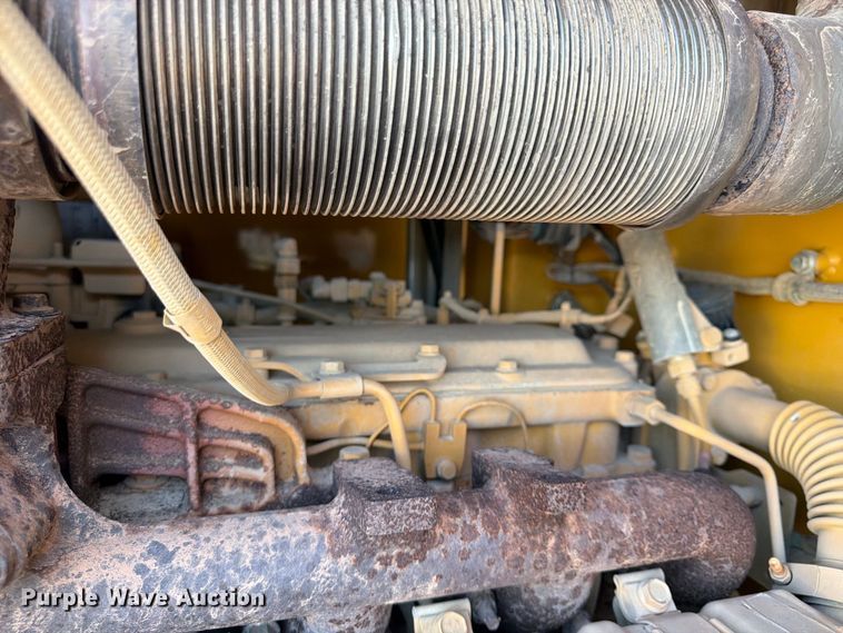 image for item FP4052 2021 John Deere 624P wheel loader