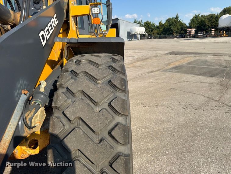 image for item FP4052 2021 John Deere 624P wheel loader