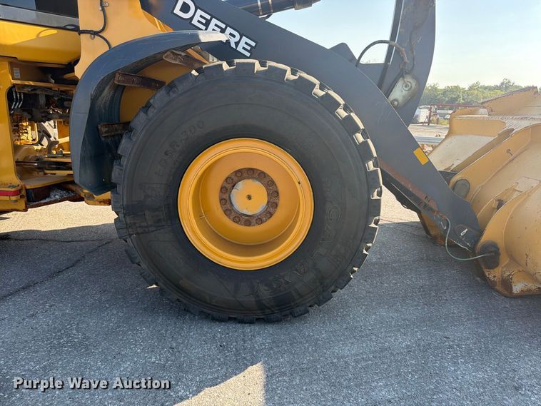 image for item FP4052 2021 John Deere 624P wheel loader