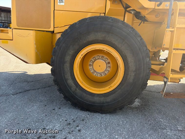 image for item FP4052 2021 John Deere 624P wheel loader