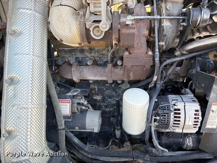 image for item FP4053 2016 New Holland TS6 130 MFWD tractor