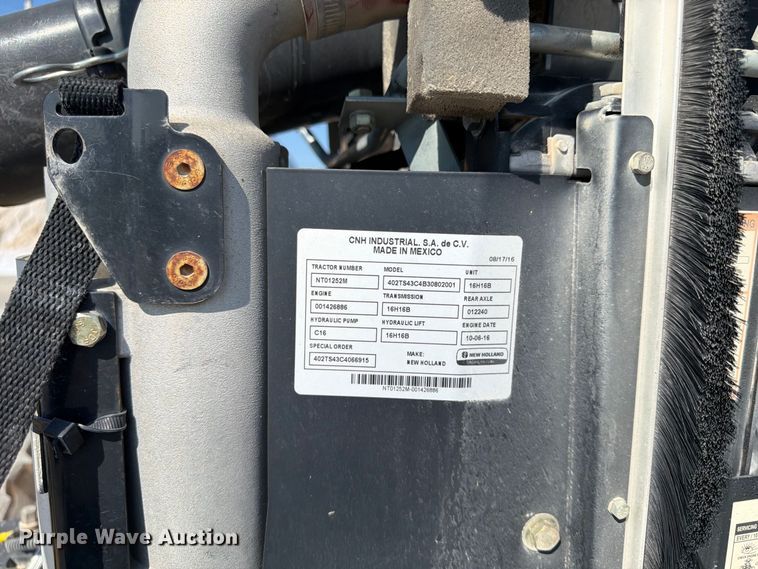 image for item FP4053 2016 New Holland TS6 130 MFWD tractor