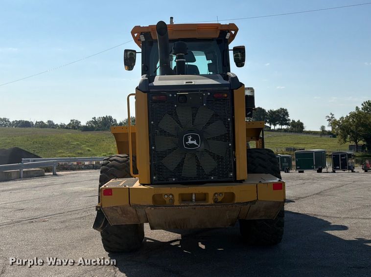 image for item FP4054 2021 John Deere 624P wheel loader