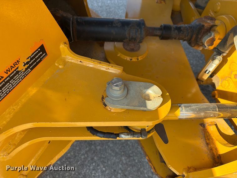 image for item FP4054 2021 John Deere 624P wheel loader