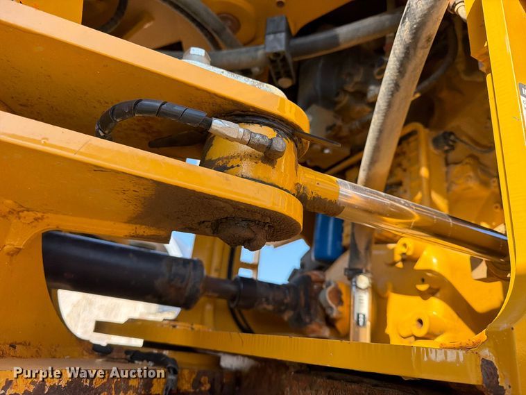 image for item FP4054 2021 John Deere 624P wheel loader
