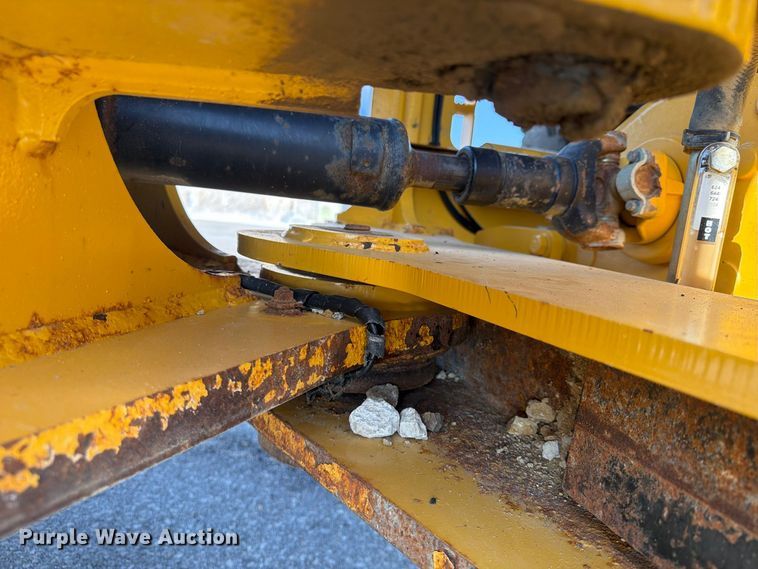 image for item FP4054 2021 John Deere 624P wheel loader