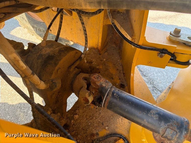 image for item FP4054 2021 John Deere 624P wheel loader