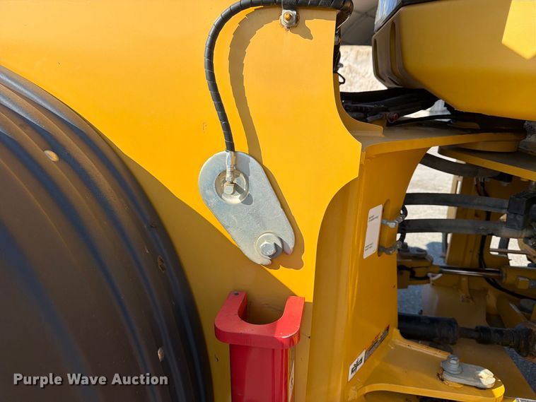 image for item FP4054 2021 John Deere 624P wheel loader