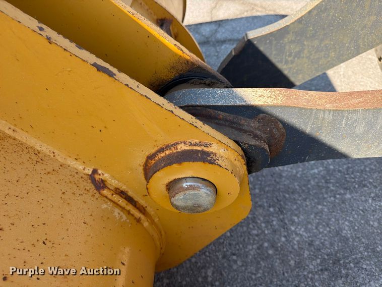 image for item FP4054 2021 John Deere 624P wheel loader