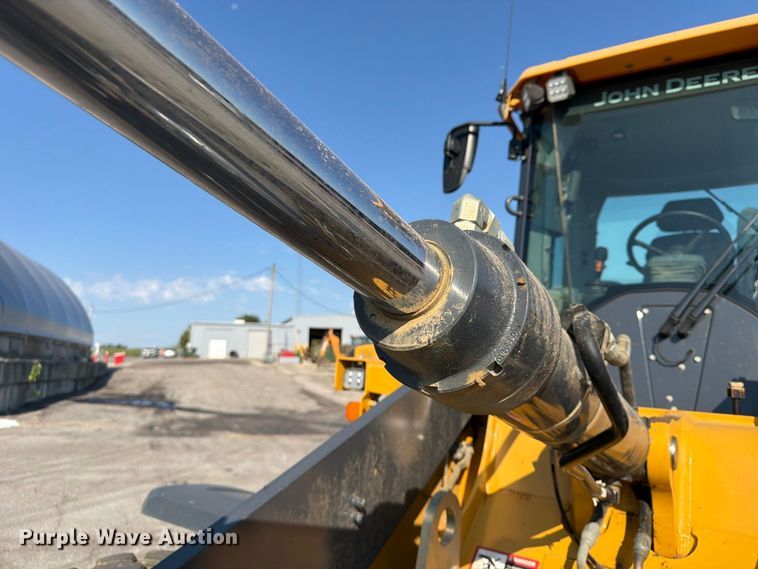 image for item FP4054 2021 John Deere 624P wheel loader
