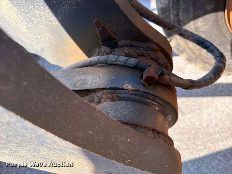 image for item FP4054 2021 John Deere 624P wheel loader