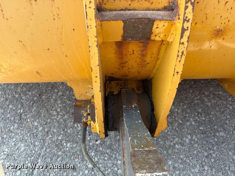 image for item FP4054 2021 John Deere 624P wheel loader