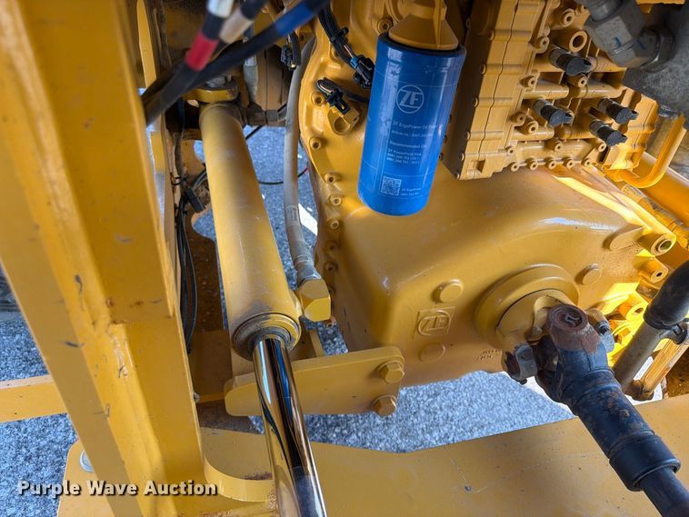 image for item FP4054 2021 John Deere 624P wheel loader