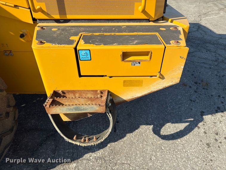 image for item FP4054 2021 John Deere 624P wheel loader
