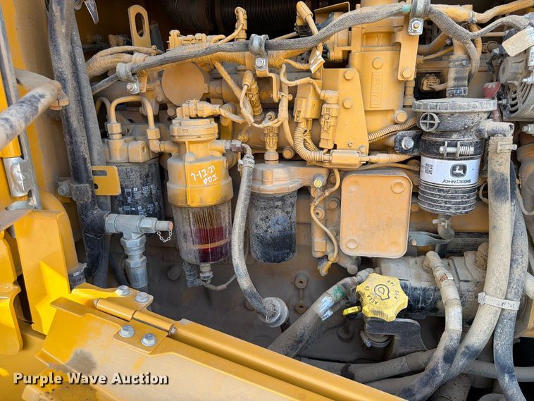 image for item FP4054 2021 John Deere 624P wheel loader