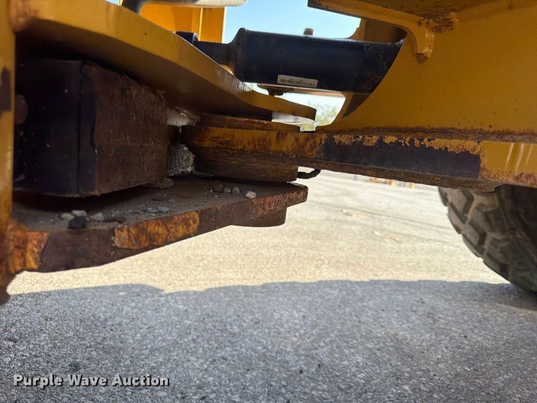 image for item FP4054 2021 John Deere 624P wheel loader