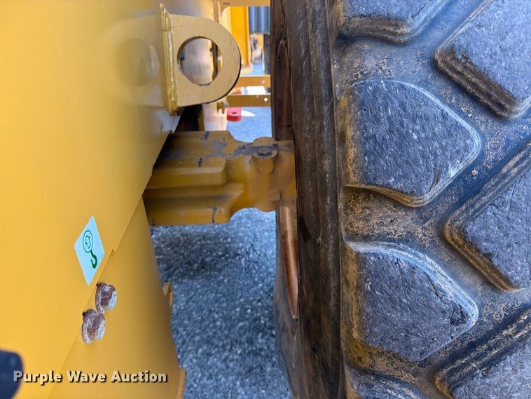 image for item FP4054 2021 John Deere 624P wheel loader