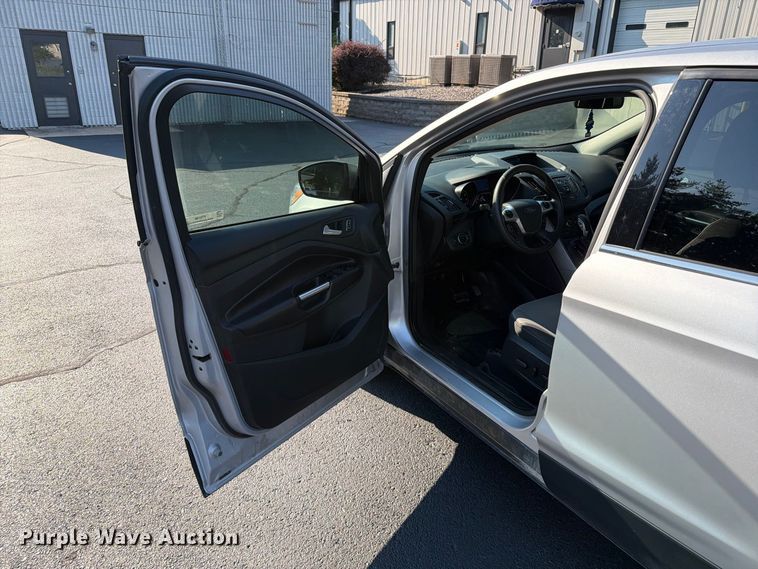 image for item FT6196 2014 Ford Escape SE SUV