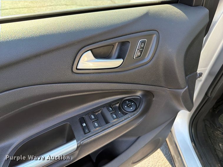 image for item FT6196 2014 Ford Escape SE SUV