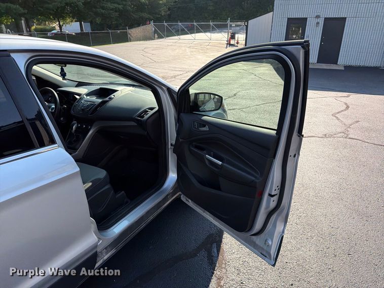 image for item FT6196 2014 Ford Escape SE SUV