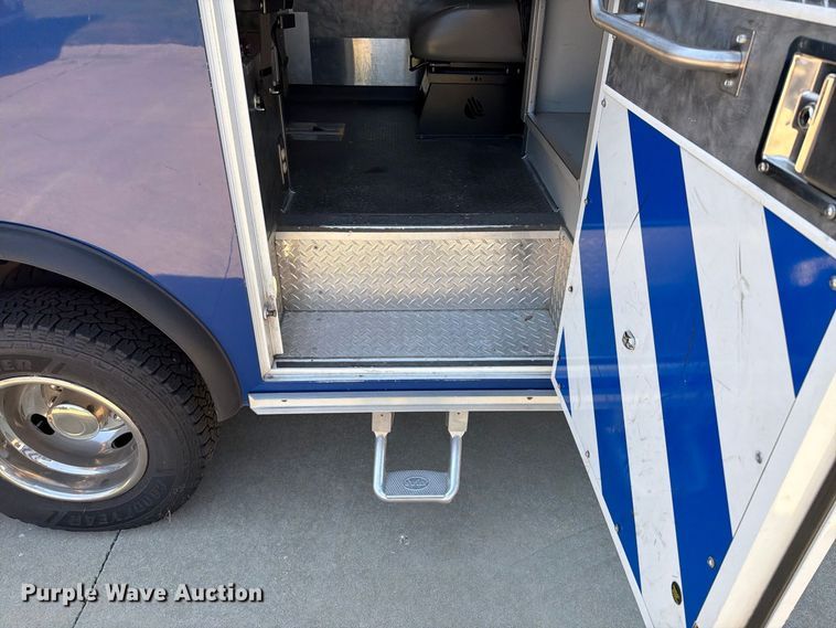 image for item FT6229 2017 Ford F350 Super Duty XLT ambulance