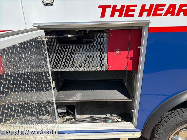 image for item FT6229 2017 Ford F350 Super Duty XLT ambulance