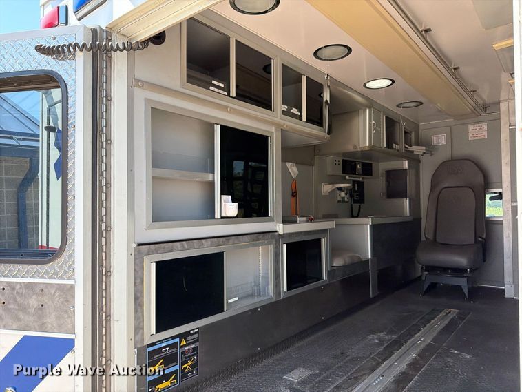 image for item FT6229 2017 Ford F350 Super Duty XLT ambulance