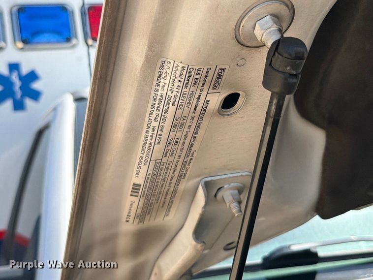 image for item FT6229 2017 Ford F350 Super Duty XLT ambulance
