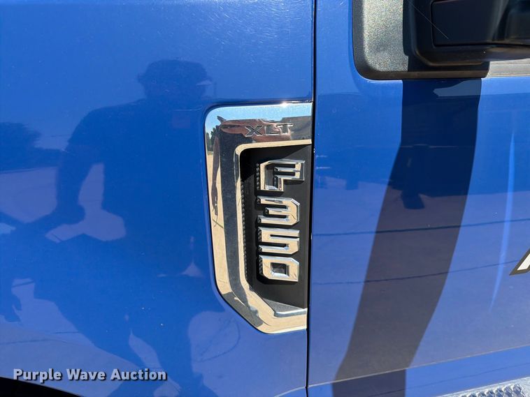 image for item FT6229 2017 Ford F350 Super Duty XLT ambulance