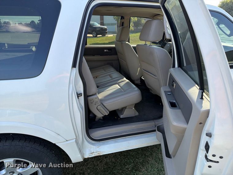 image for item FT6231 2008 Ford Expedition SUV