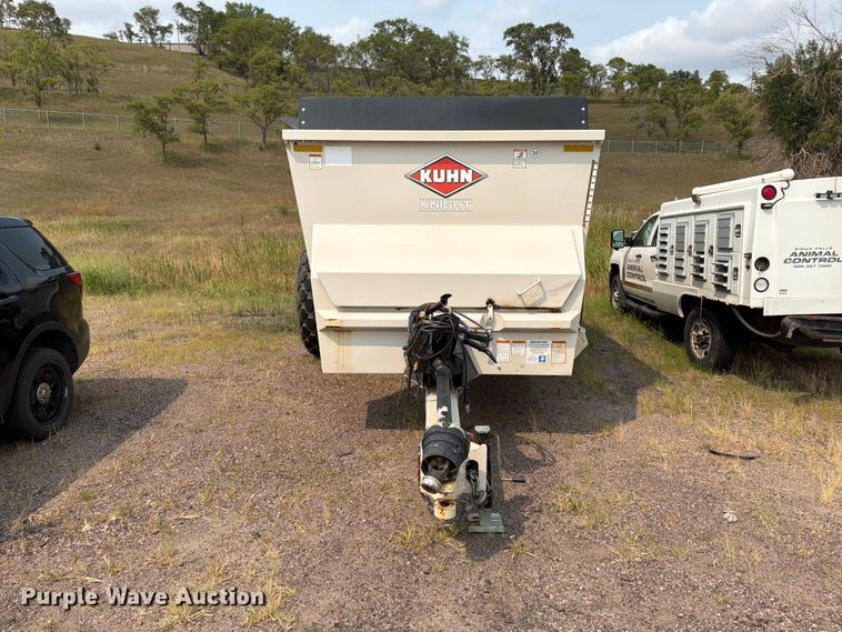 image for item FT6505 Kuhn SLC141T manure spreader