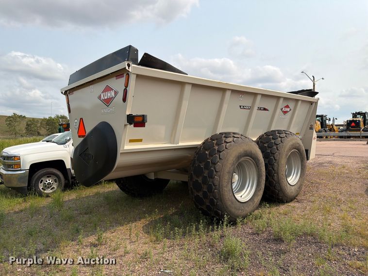 image for item FT6505 Kuhn SLC141T manure spreader