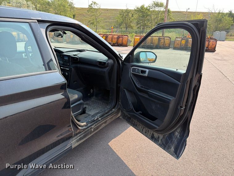 image for item FT6508 2020 Ford Explorer Police Interceptor 