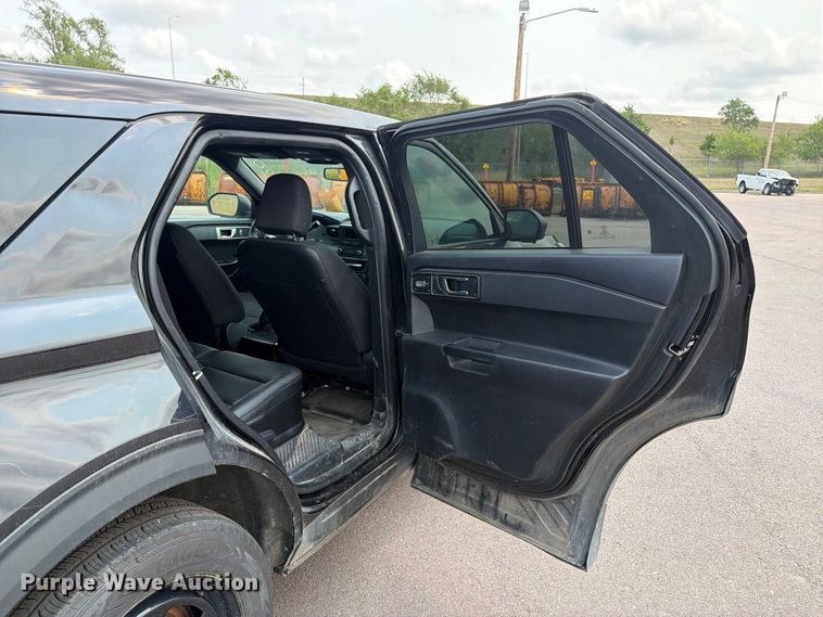image for item FT6510 2021 Ford Explorer Police Interceptor SUV