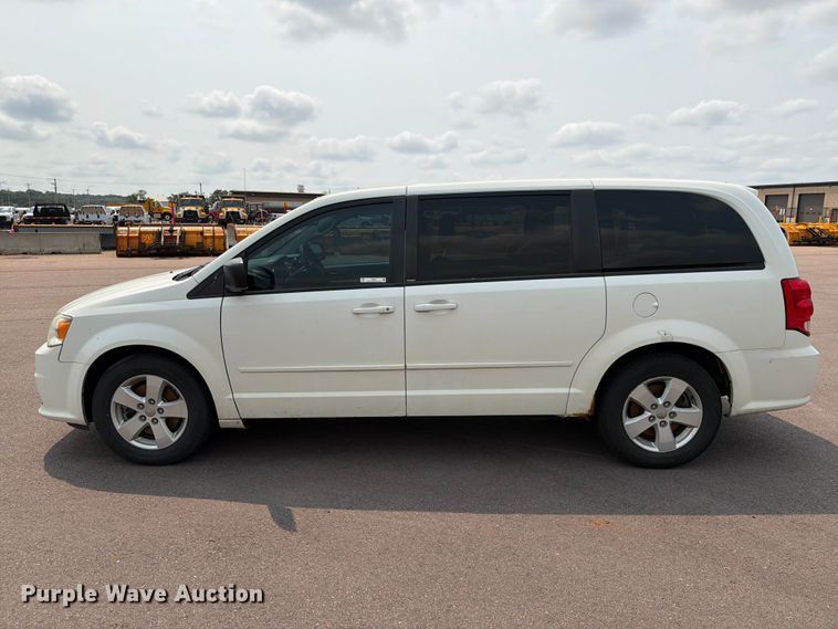 image for item FT6511 2013 Dodge Grand Caravan van