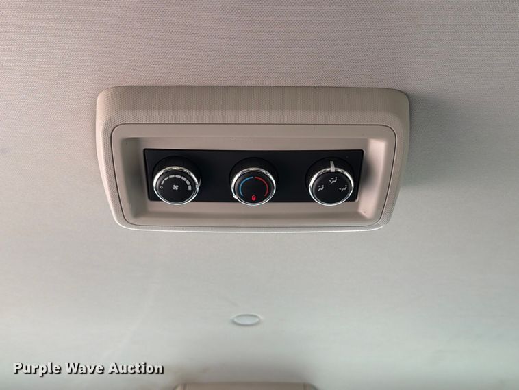 image for item FT6511 2013 Dodge Grand Caravan van