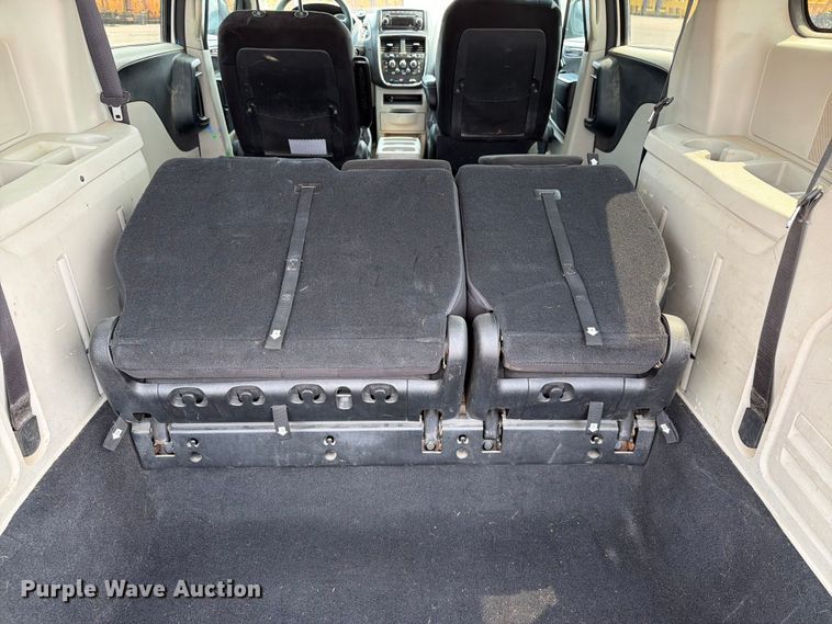 image for item FT6511 2013 Dodge Grand Caravan van