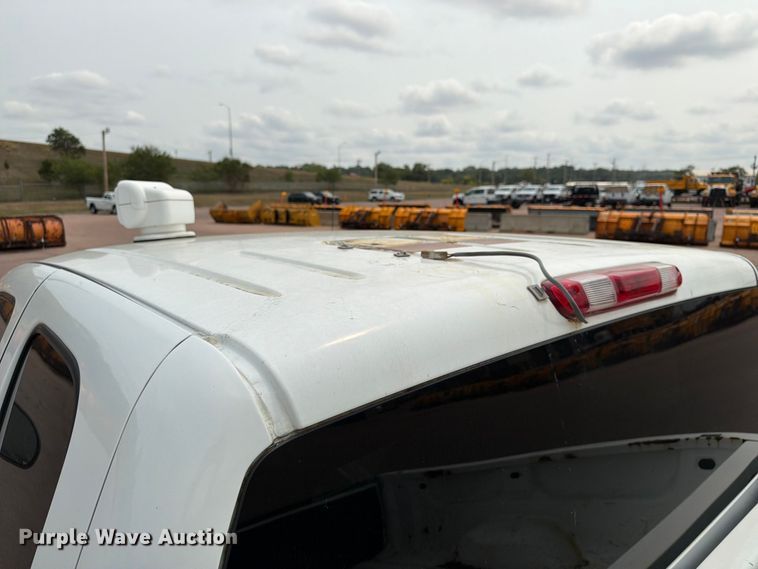 image for item FT6512 2011 Chevrolet Silverado 1500 Ext. Cab pickup truck