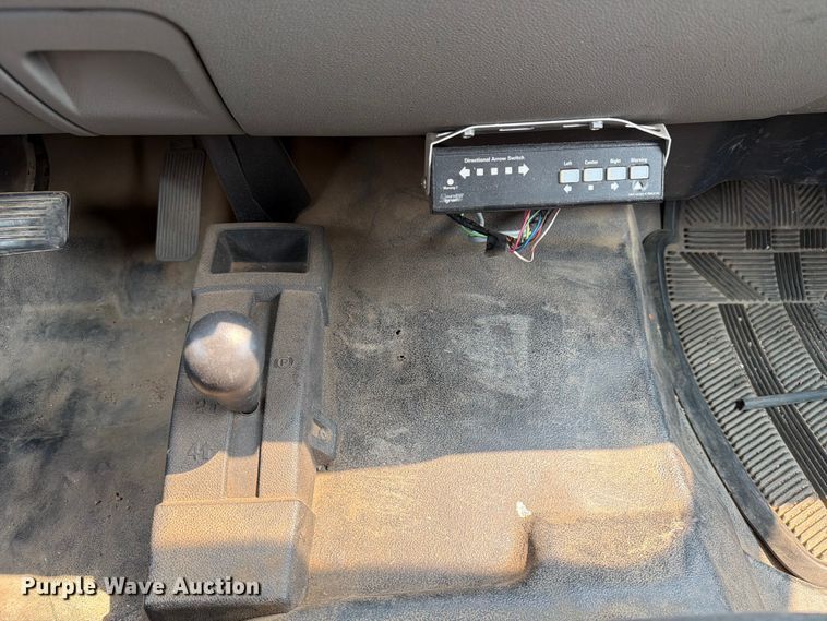 image for item FT6512 2011 Chevrolet Silverado 1500 Ext. Cab pickup truck
