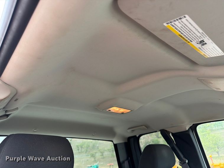 image for item FT6512 2011 Chevrolet Silverado 1500 Ext. Cab pickup truck