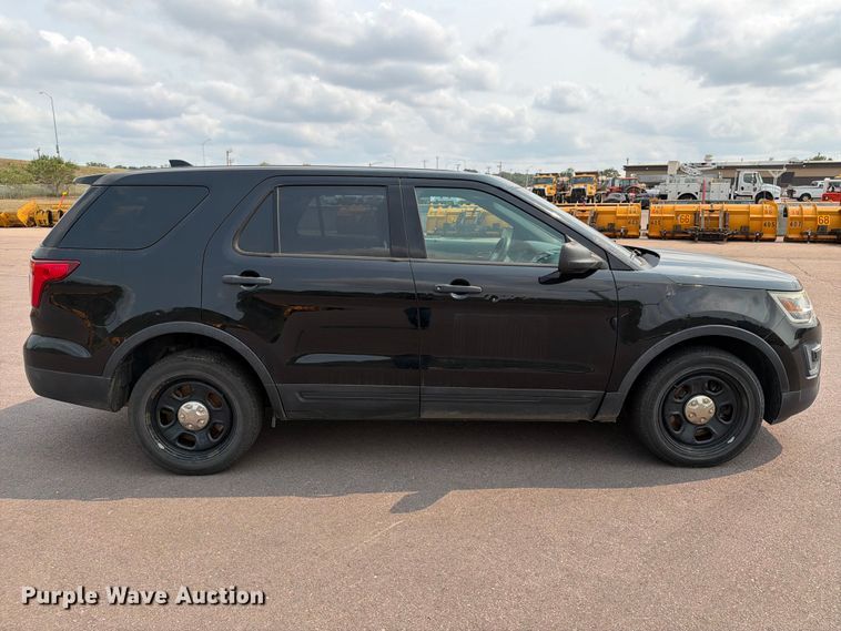 image for item FT6514 2017 Ford Explorer Police Interceptor SUV